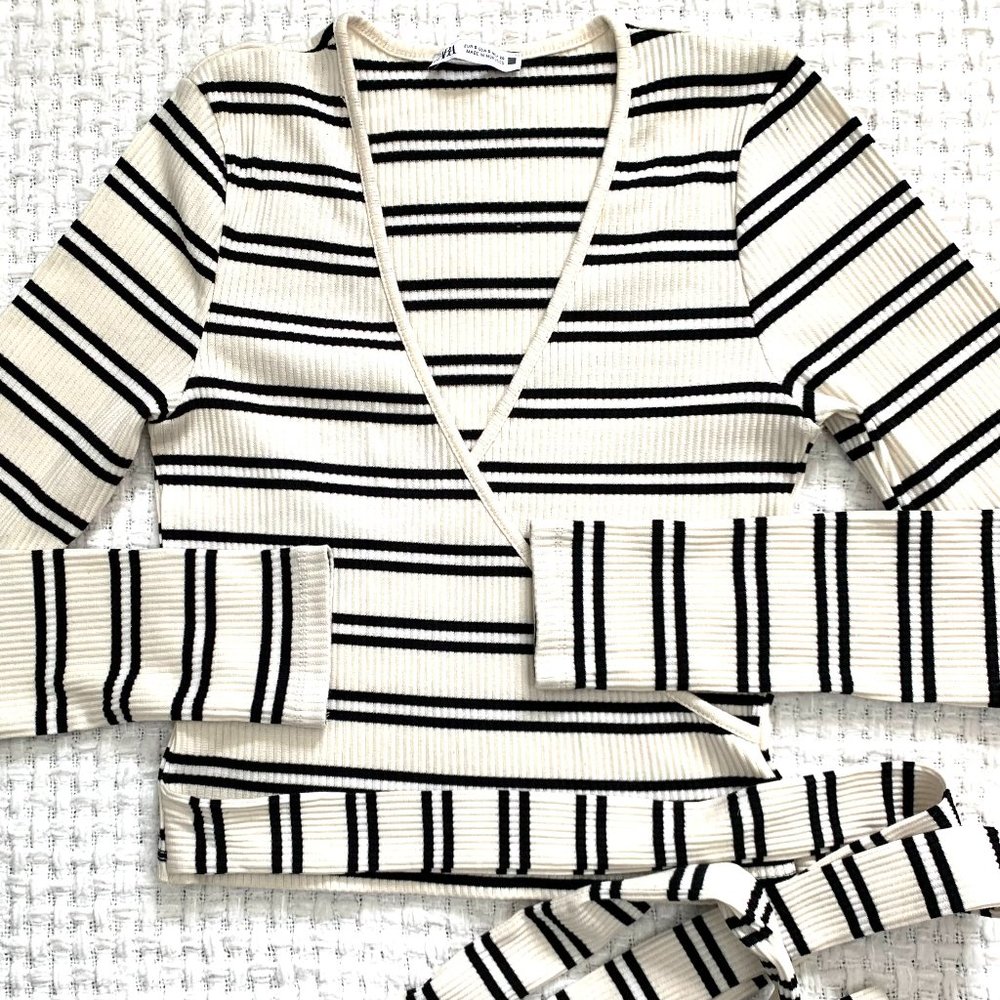 NWOT Zara striped Wrap top Size S